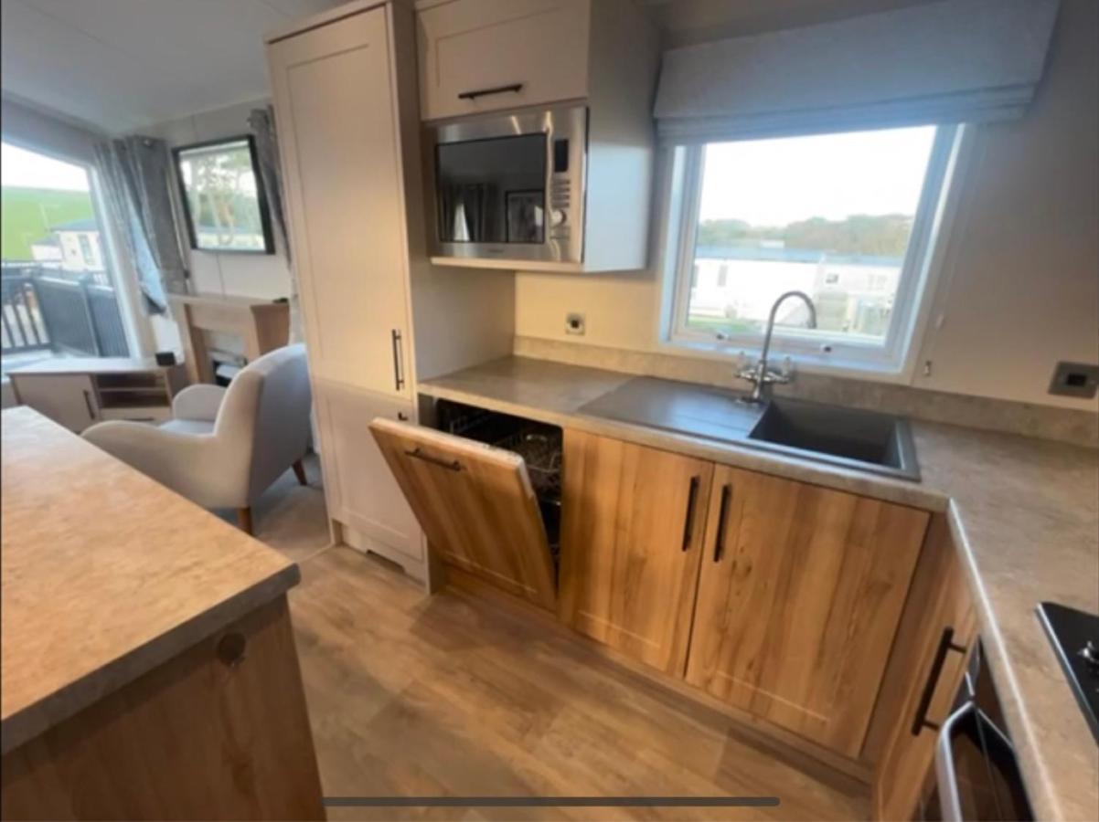 2-6 Guests Holiday Chalet In Durdle Door ويست لولوورث المظهر الخارجي الصورة